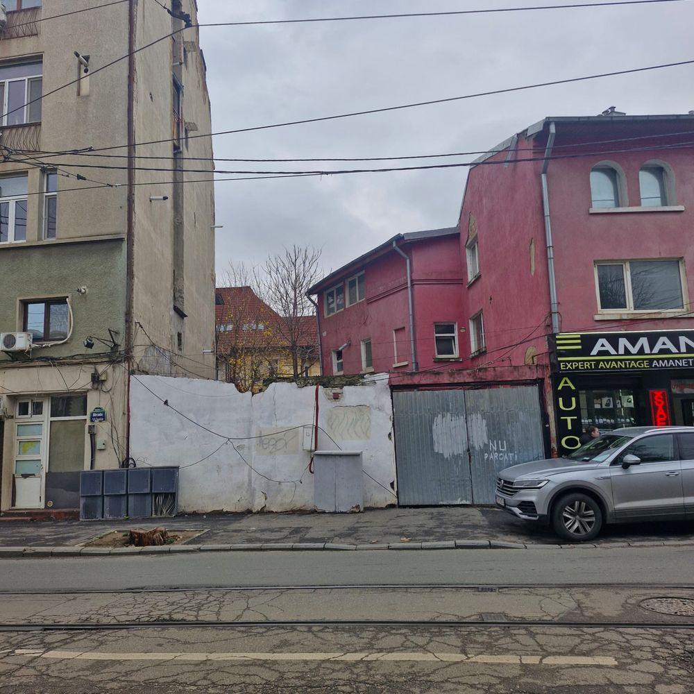Inchiriez casa 11 iunie 75 A Bucuresti - imagine 1