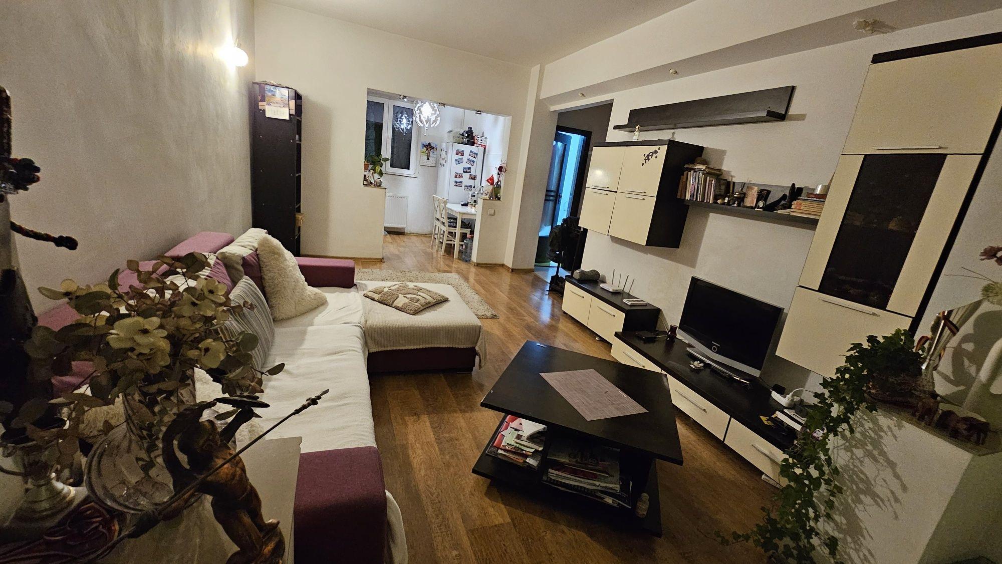 Apartament, sector 5, București