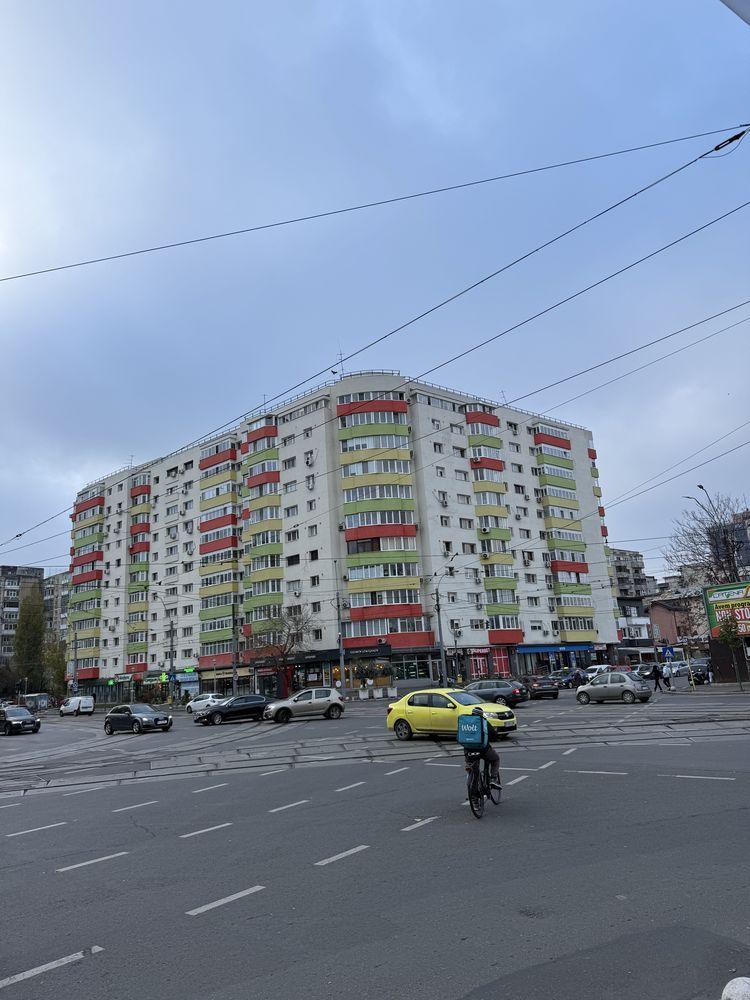 Vand Apartament 4 camere calea rahovei cu sebastian - imagine 1