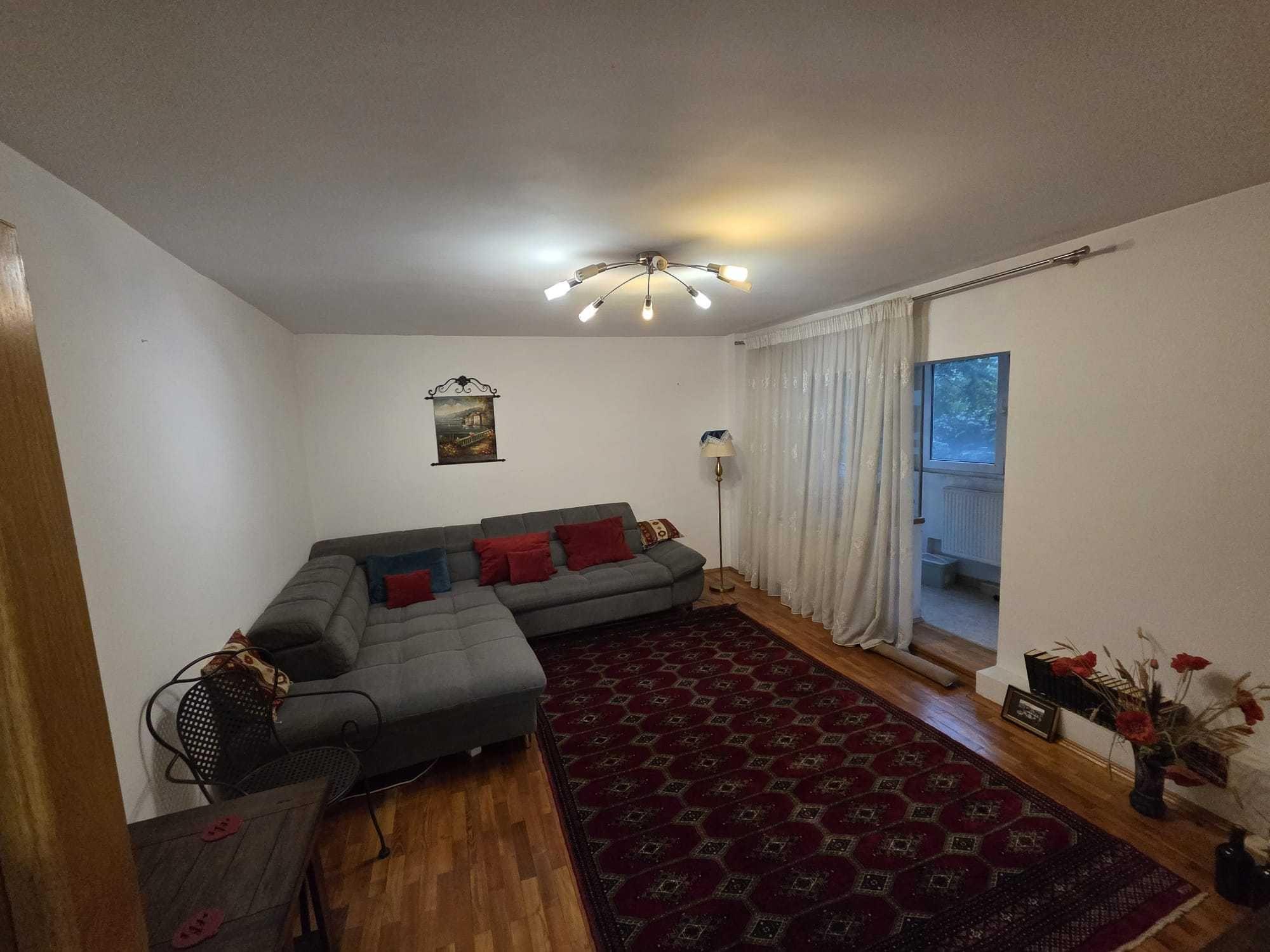 Inchiriere imobil 2 camere 13 Septembrie