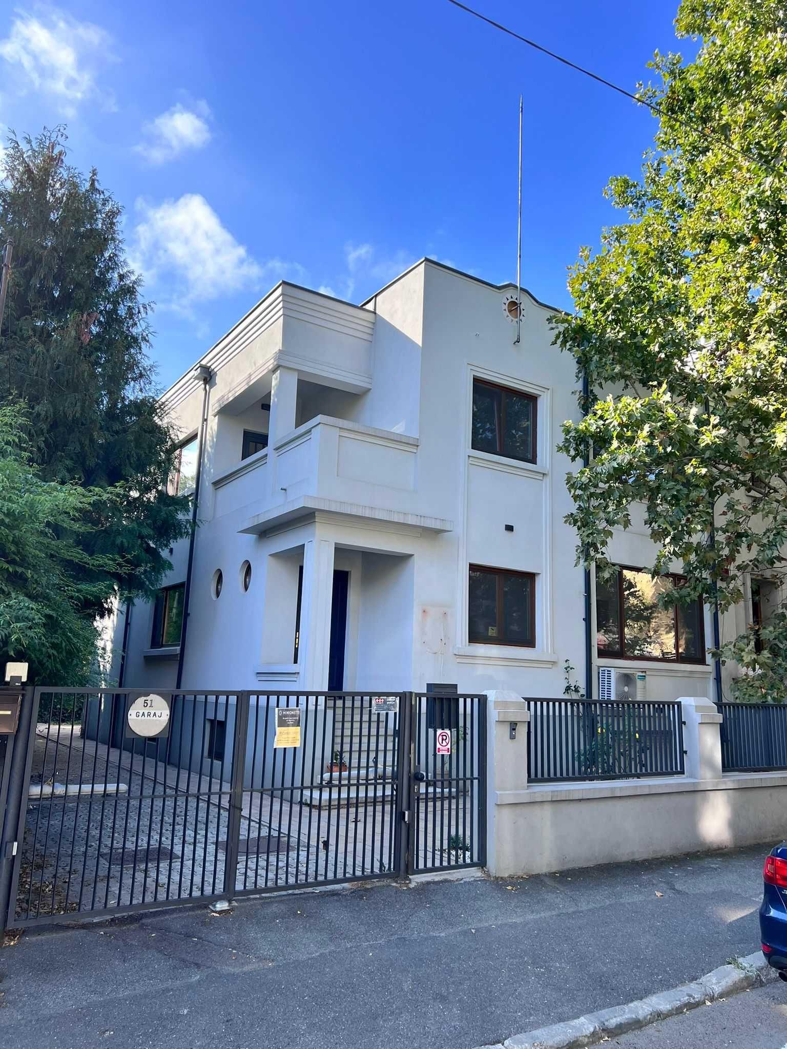 PROPRIETAR inchiriez vila Cotroceni, str Louis Pasteur