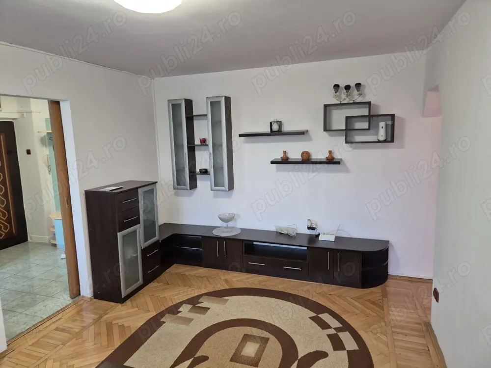 Ofer spre inchiriere apartament 3 camere Calea Grivitei-Gara de Nord mobilat si complet utilat - imagine 1