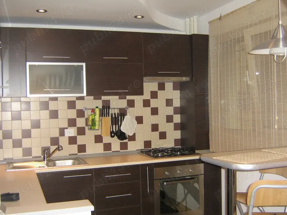 Apartament 2 camere semi-decomandat - imagine 1