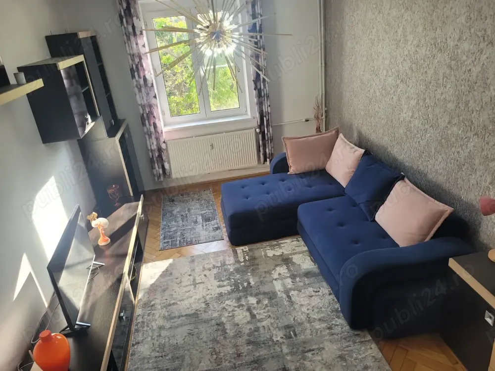 Vând apartament 2 camere,bloc rusesc stradal Bucureștii Noi - Bazilescu - imagine 1