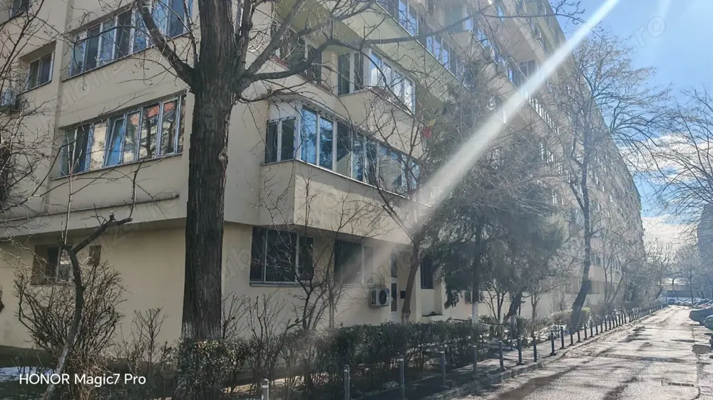 Vand apartament 2 camere