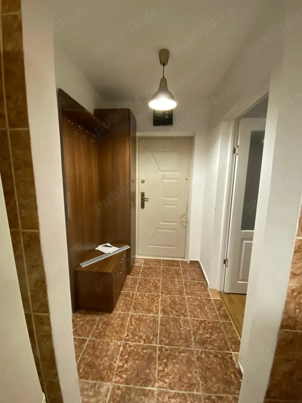 Vând apartament cu 2 camere