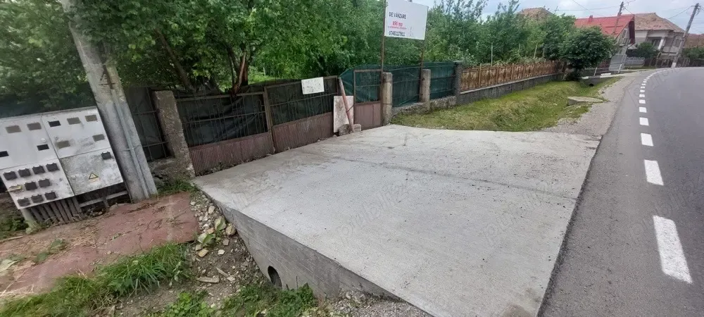 Teren Centru Chinteni