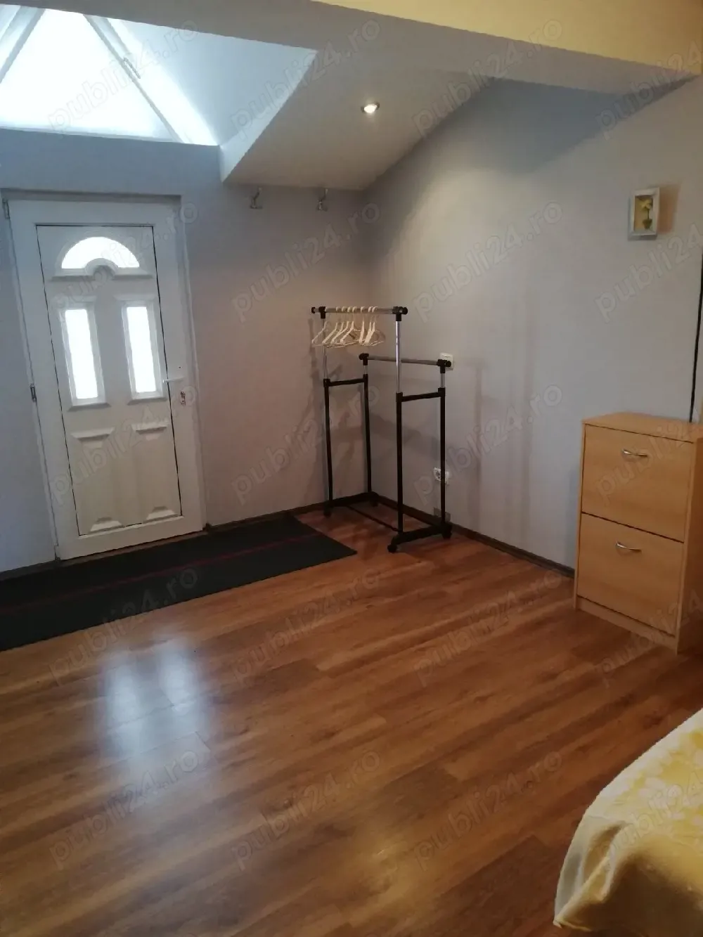 Apartament2cam de inchiriat