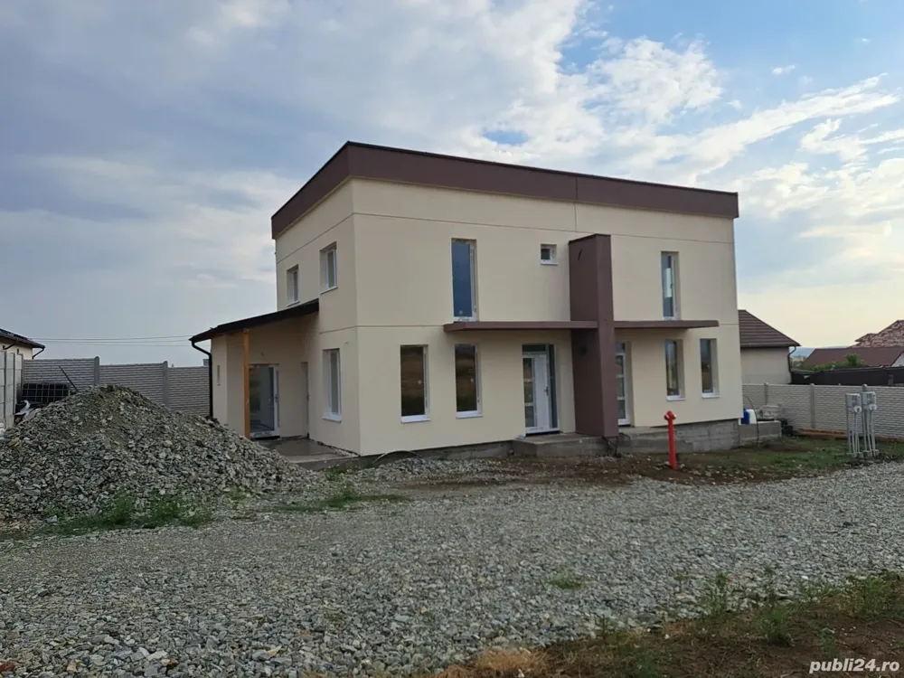 Casa noua 2025 -P+1 ,90mpu , str Releului