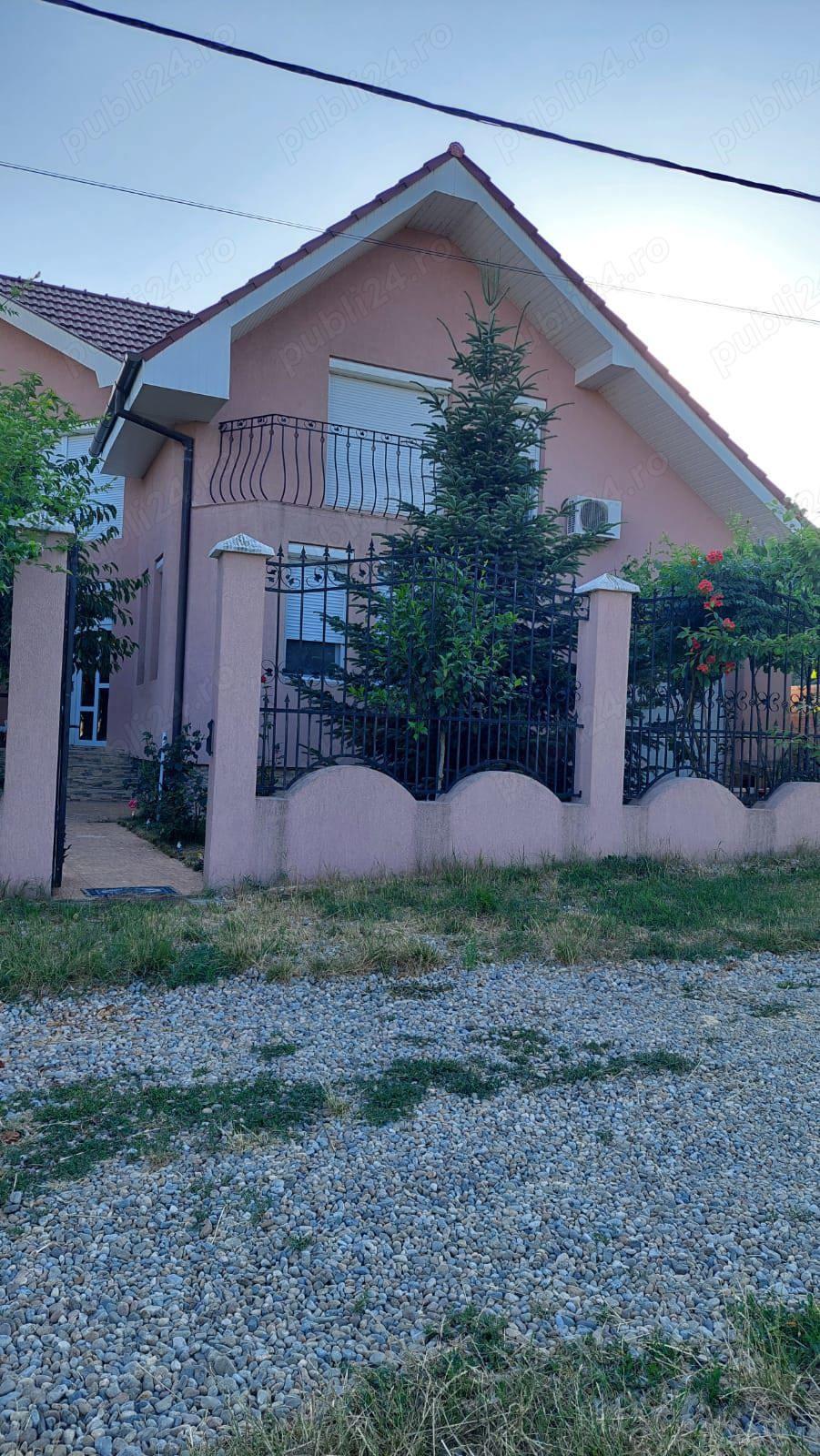 Casă de vânzare Cartier Podgoria - imagine 1