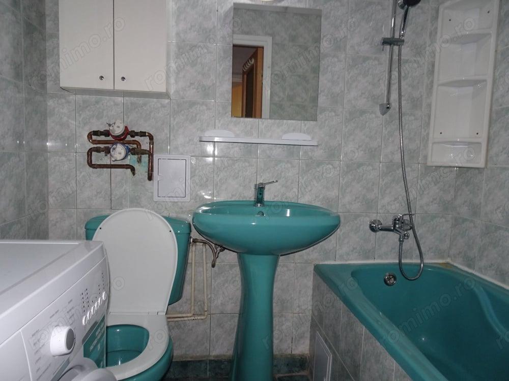 Apartament 3 camere langa statia de metrou 1 Decembrie 1918 (50m) - imagine 1