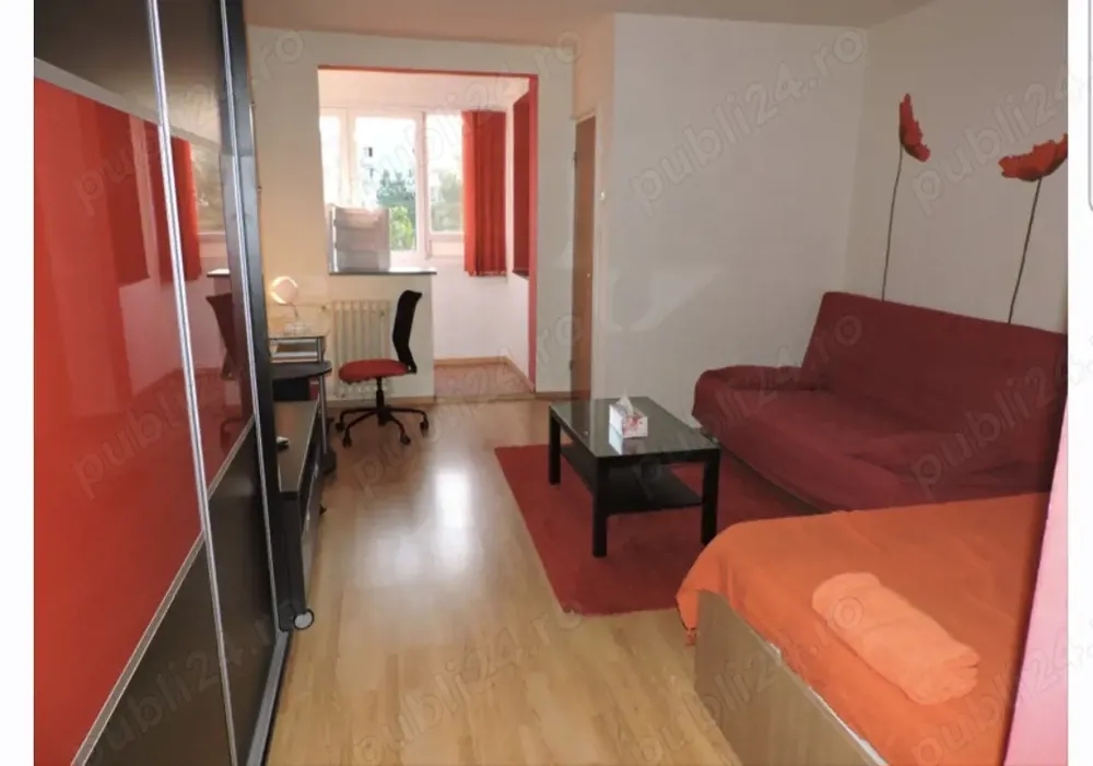 Proprietar vand garsoniera Titan