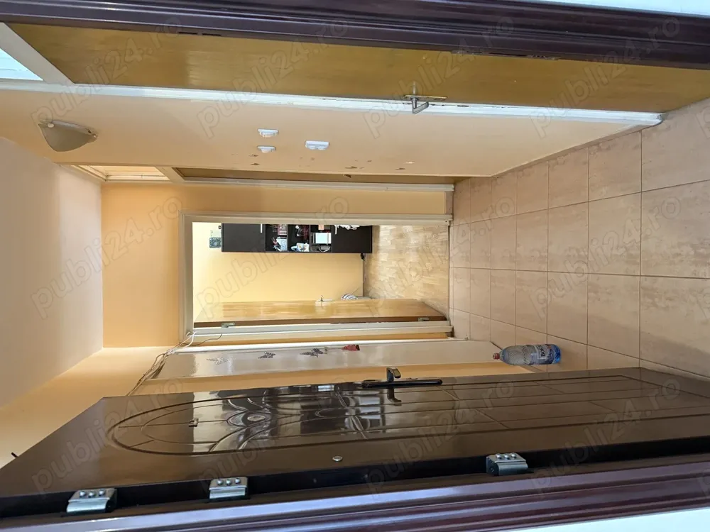 Vând garsonieră zona metrou Dristor