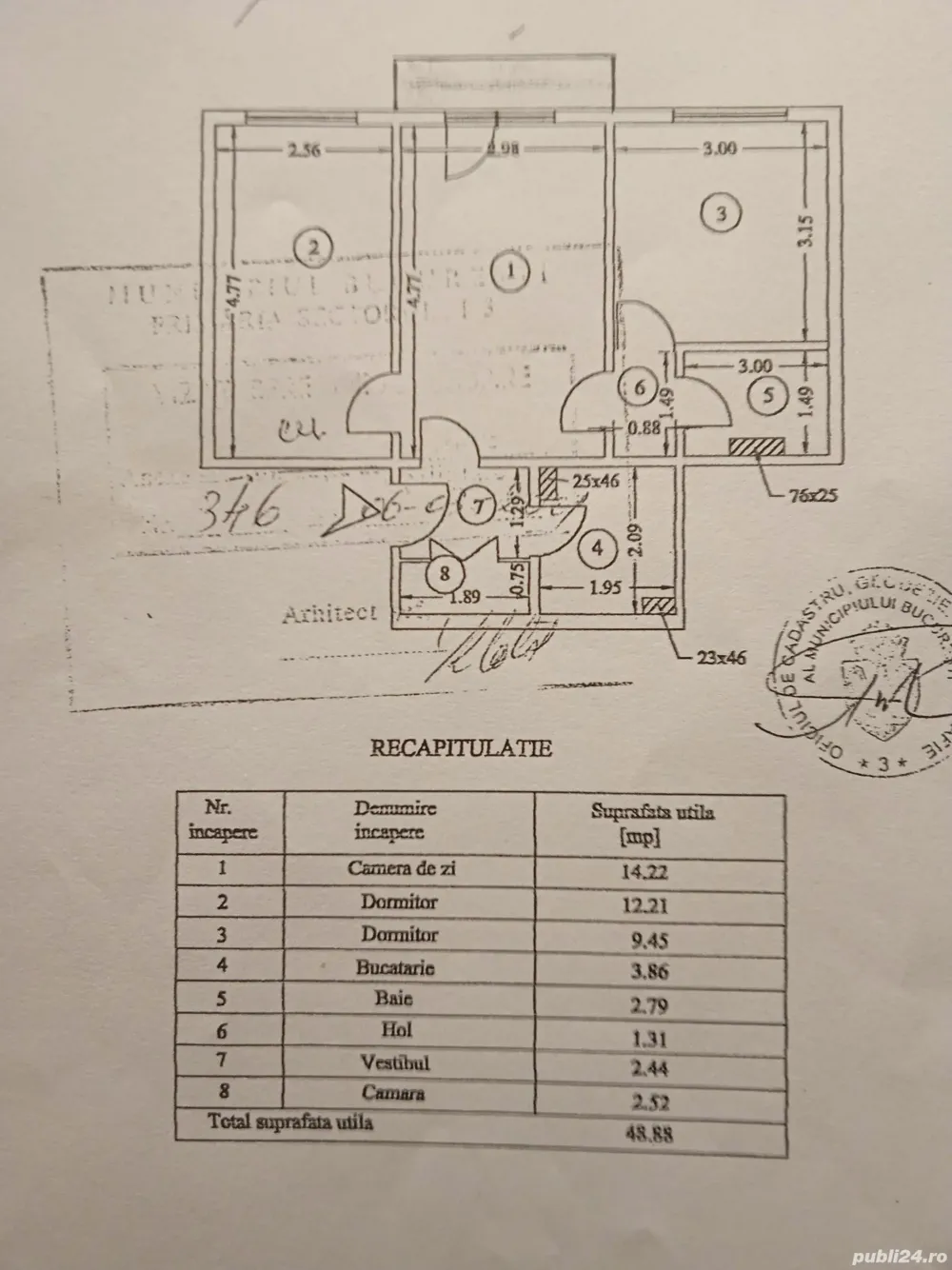 Vând apartament 3 camere