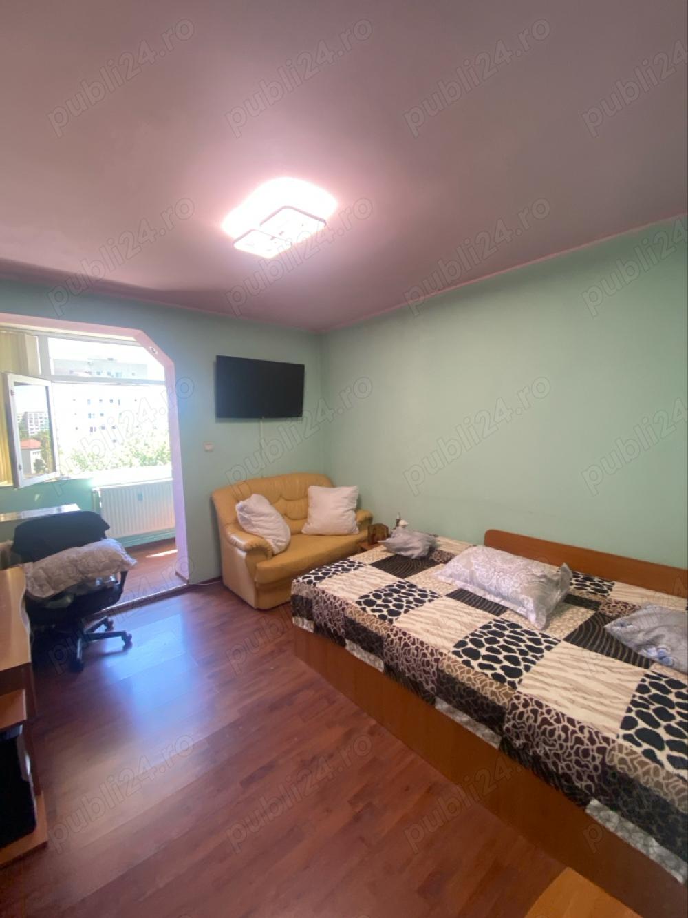 Apartament: 3 camere, Bld.1 Decembrie 1918 - imagine 1