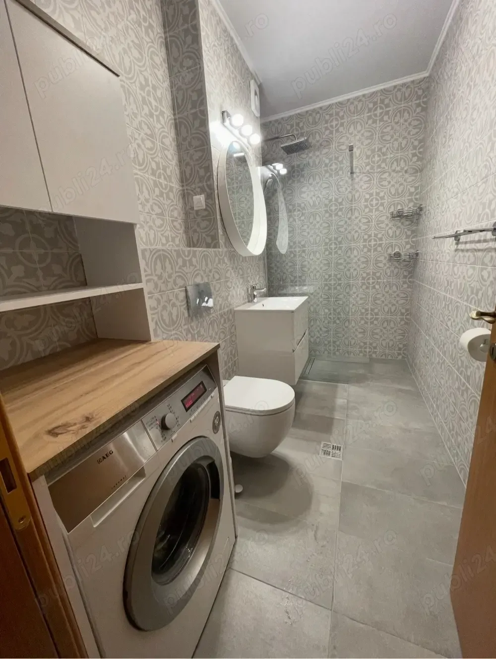 Inchiriez studio dublu vedere Parcul Tineretului, bloc 2008, etaj 7 10