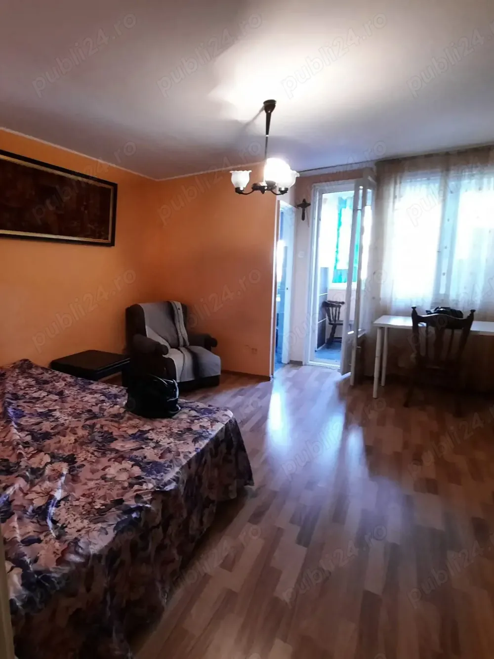 Garsoniera 40m2 de inchiriat direct proprietar 10minute de metroul Eroii Rev. aproape Pta. Progresul