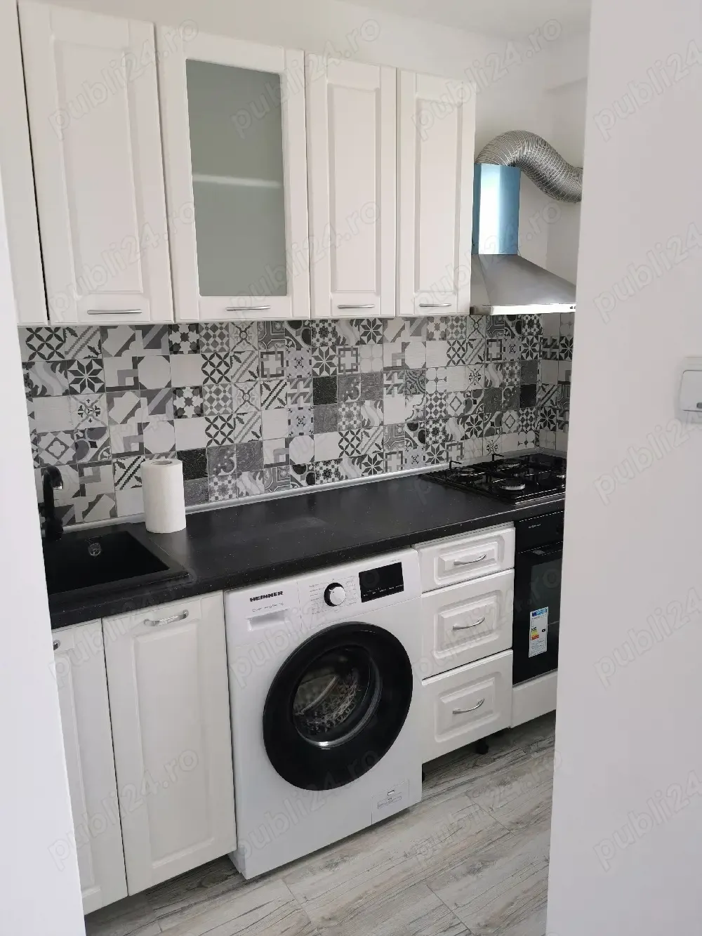 Proprietar vând garsoniera