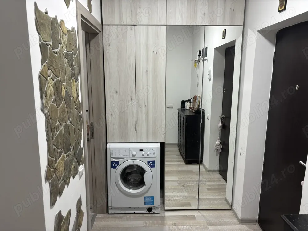 Garsonieră de vânzare Grand Arena