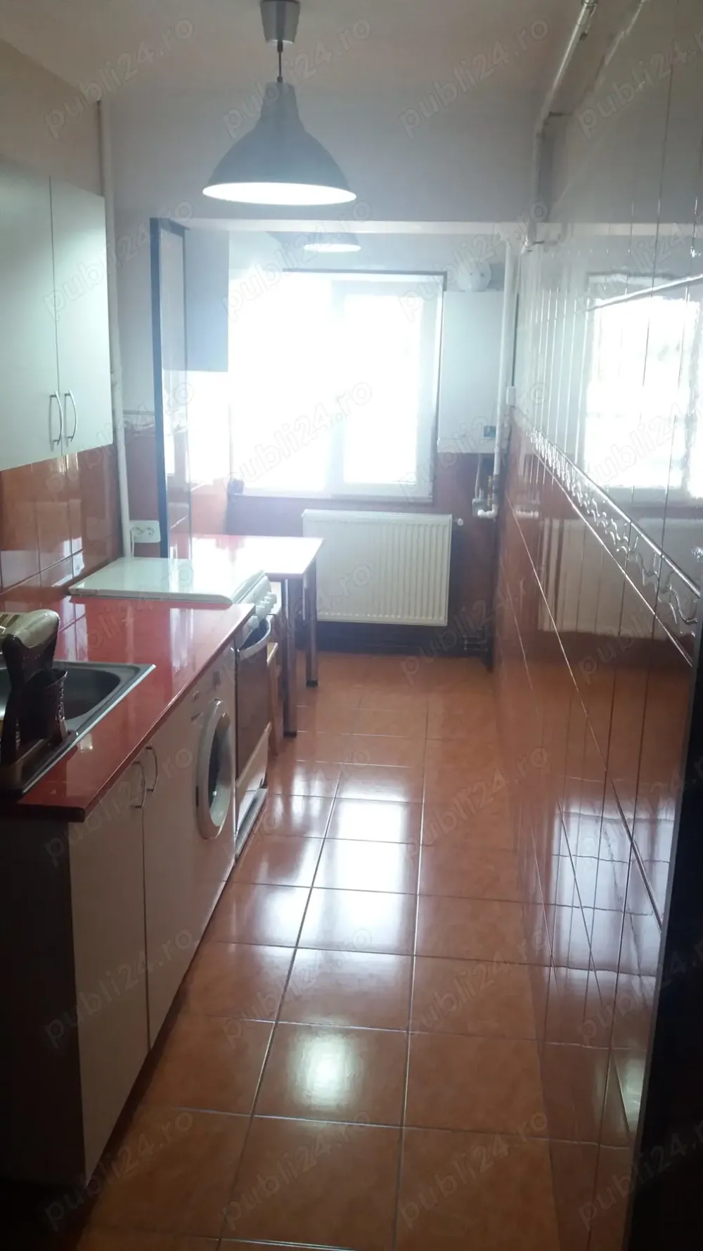 Vând garsonieră în Sectorul 4, zona Giurgiului - Luica