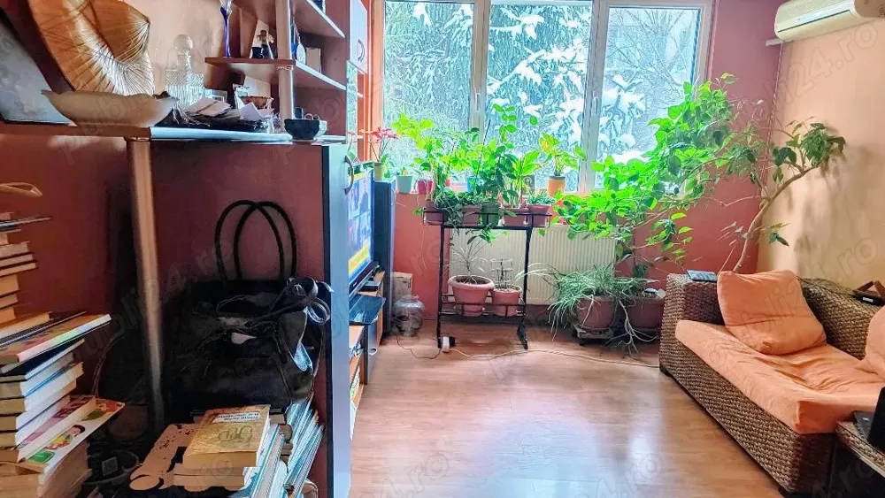Apartament 3 camere decomandat de vânzare   Berceni- Pta Sudului, bloc 1978, etaj 3 4 - imagine 1