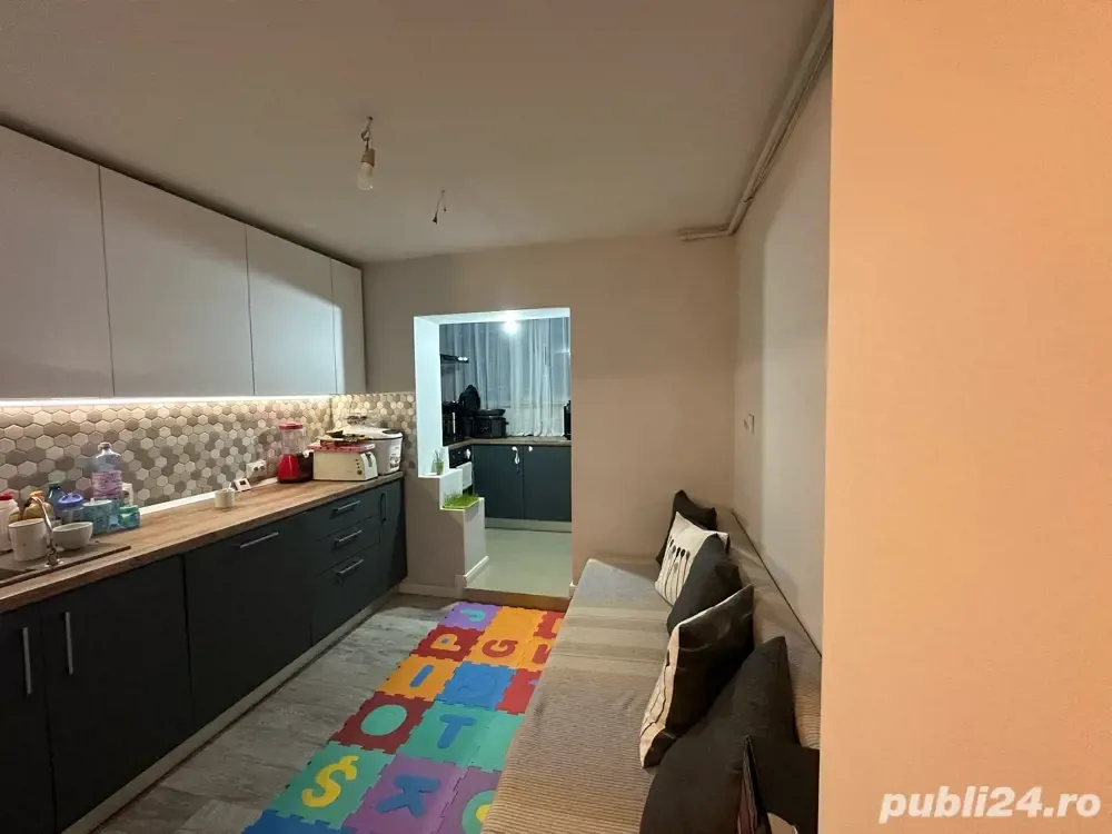 Apartament 3 camere, 3 min de metrou Aparatorii Patriei