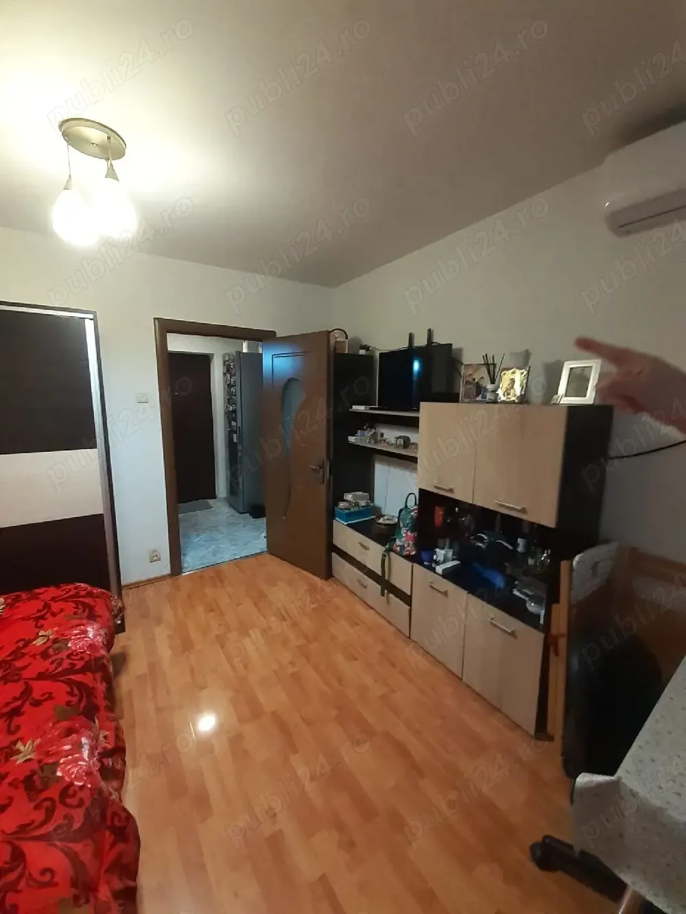 Vand garsonieră  Rahova Petre Ispirescu