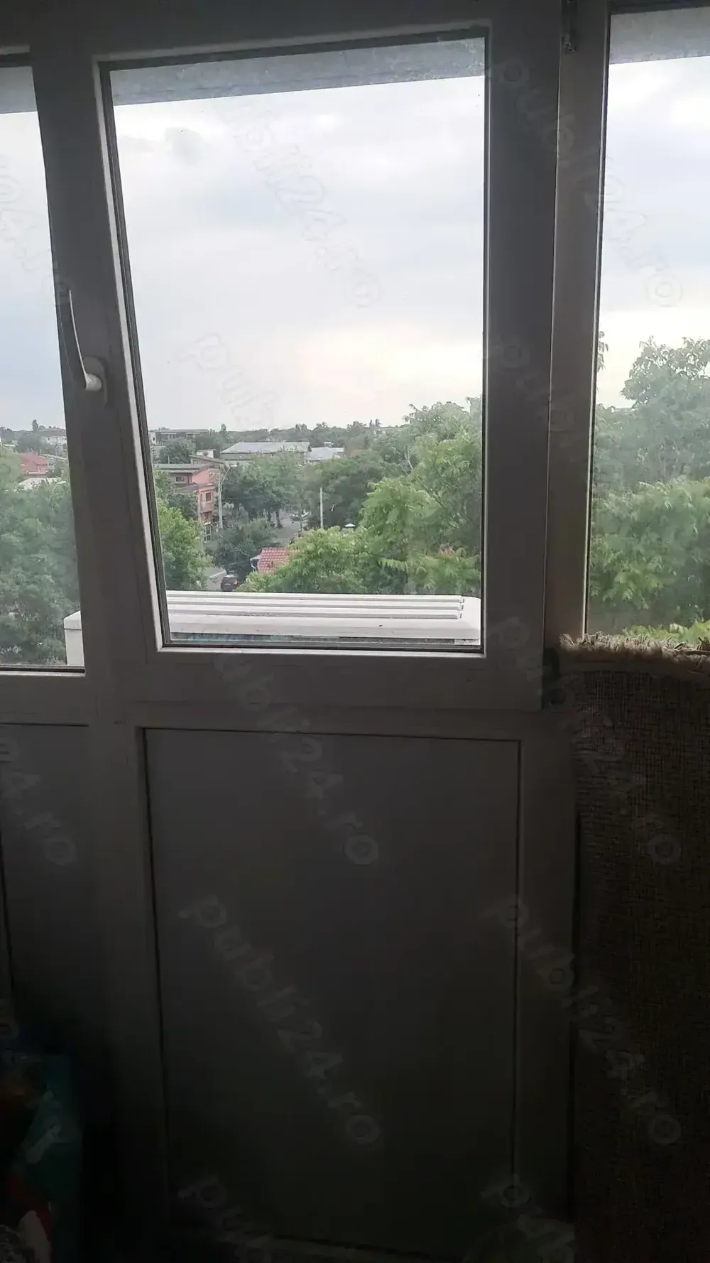 Proprietar vand garsoniera 25mp