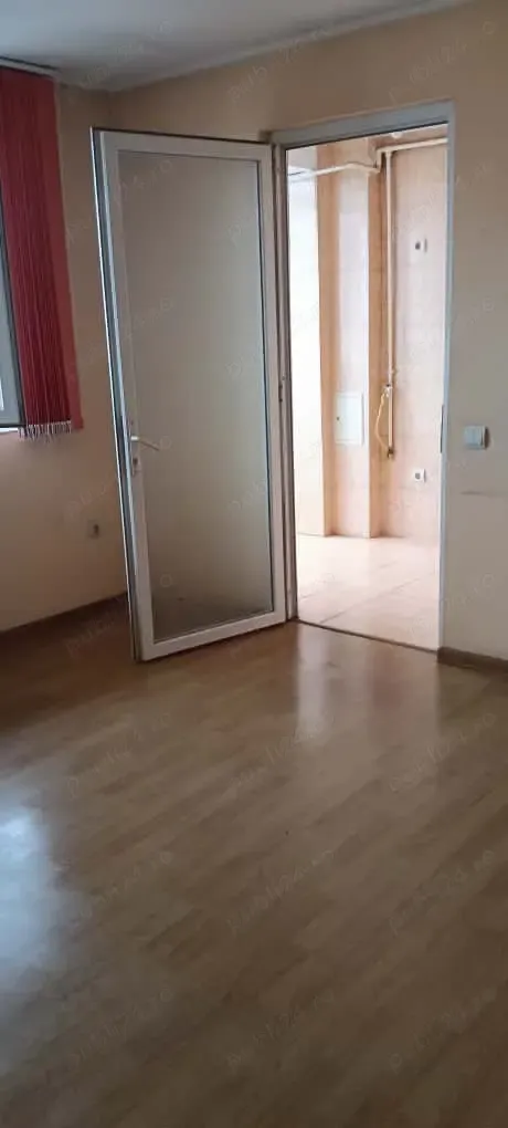 Proprietar  vând garsoniera sector 5 strada semanatorului 52