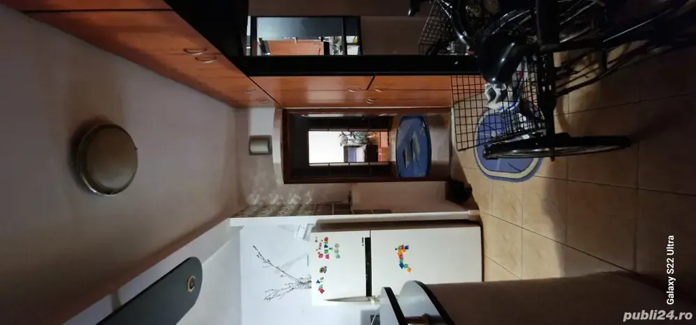 Vând apartament 4 camere București Năsăud - imagine 1