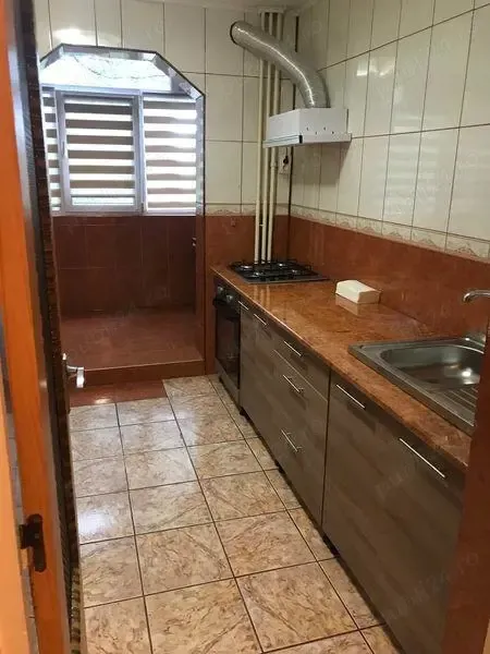 inchiriere apartament 3 camere militari