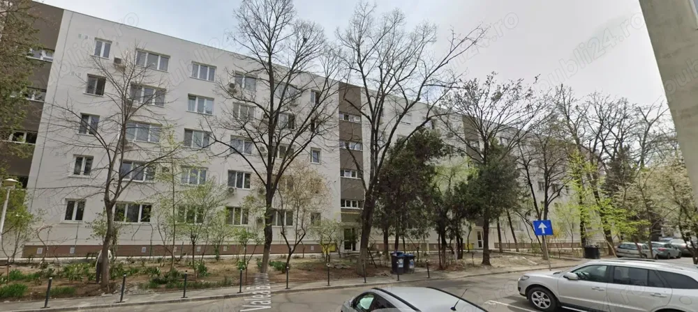 Proprietar vând apartament 3 camere   Drumul Taberei   4 minute metrou