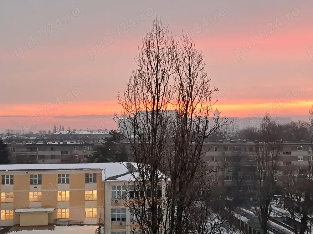 Vand apartament 3 camere  la Orizont-Drumul Taberei, la 4-7 min.de Afi si metrou, 125 110.000 EUR