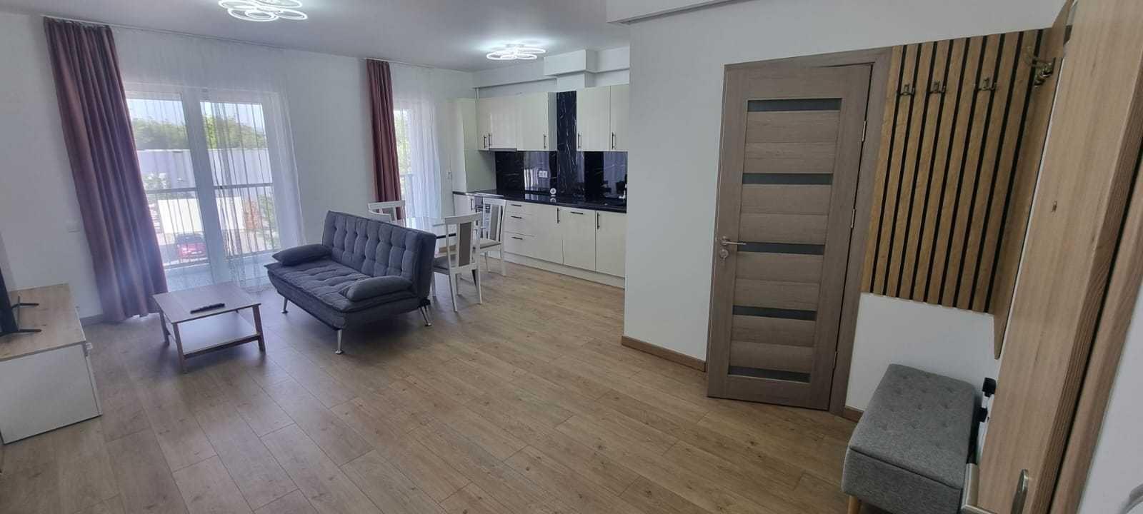 Apartament doua camere de vanzare str.Avram Iancu 344, persoana fizica