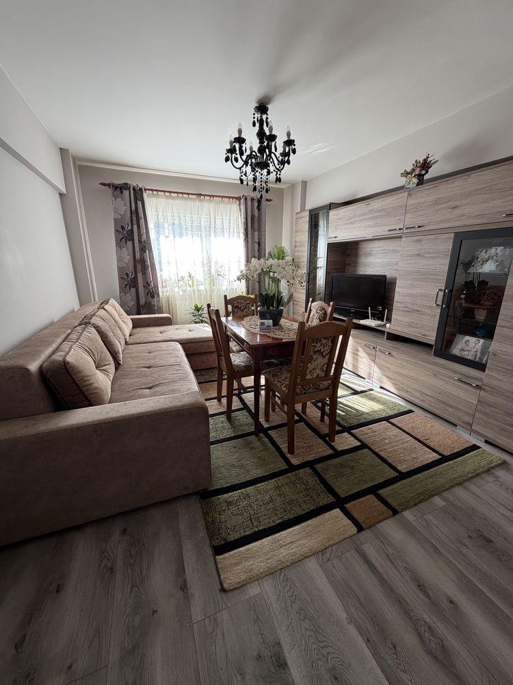 Vand apartament 4 camere, zona Flora Manastur