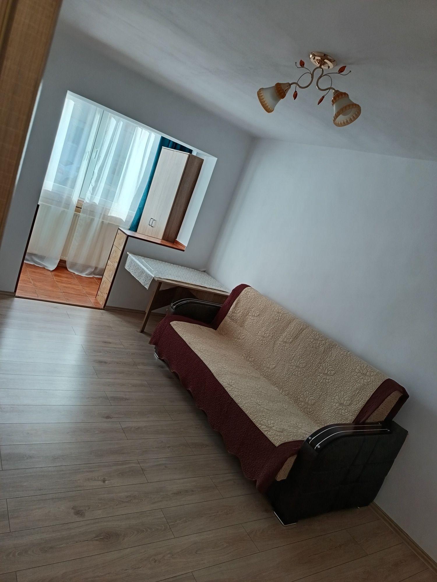 Închiriez garsonieră conf. 1,marasti