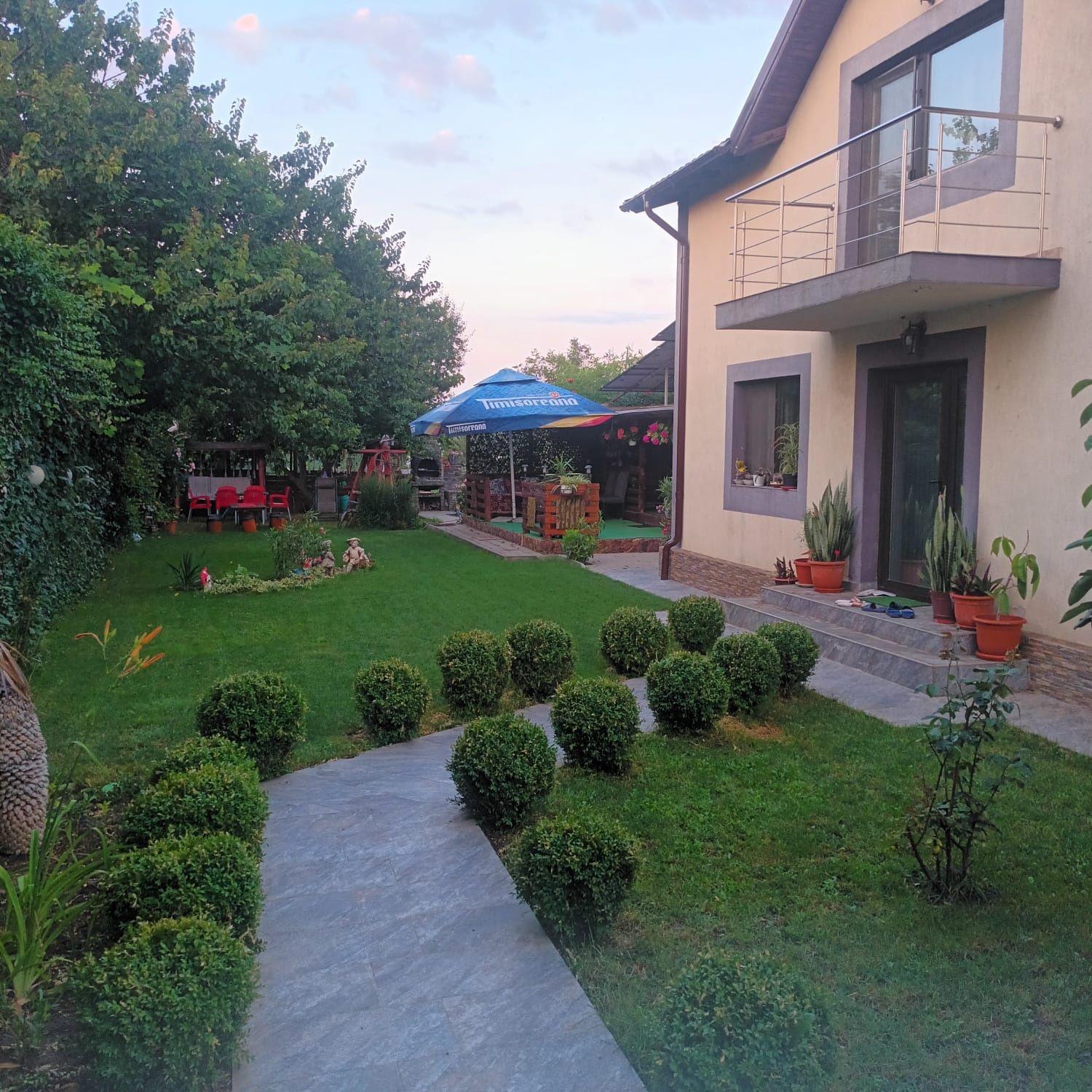 VILA inchiriat REVELION/Evenimente - imagine 1