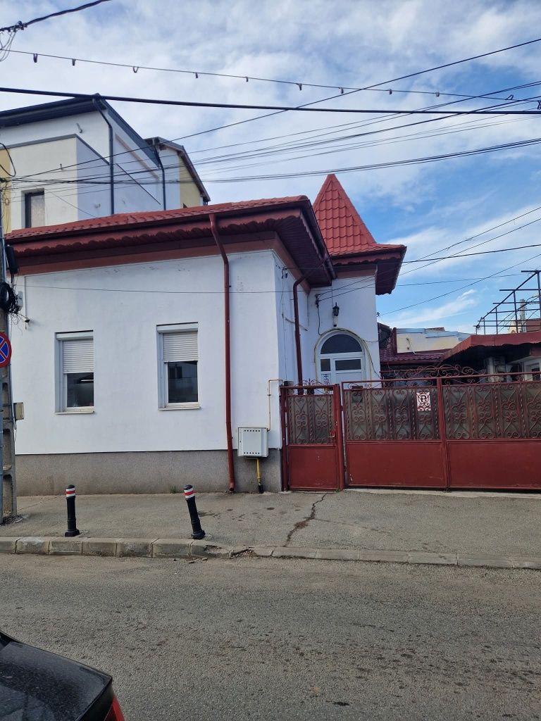 Închiriez casa spatiu comercial la intrarea in Piata Centrala Craiova - imagine 1