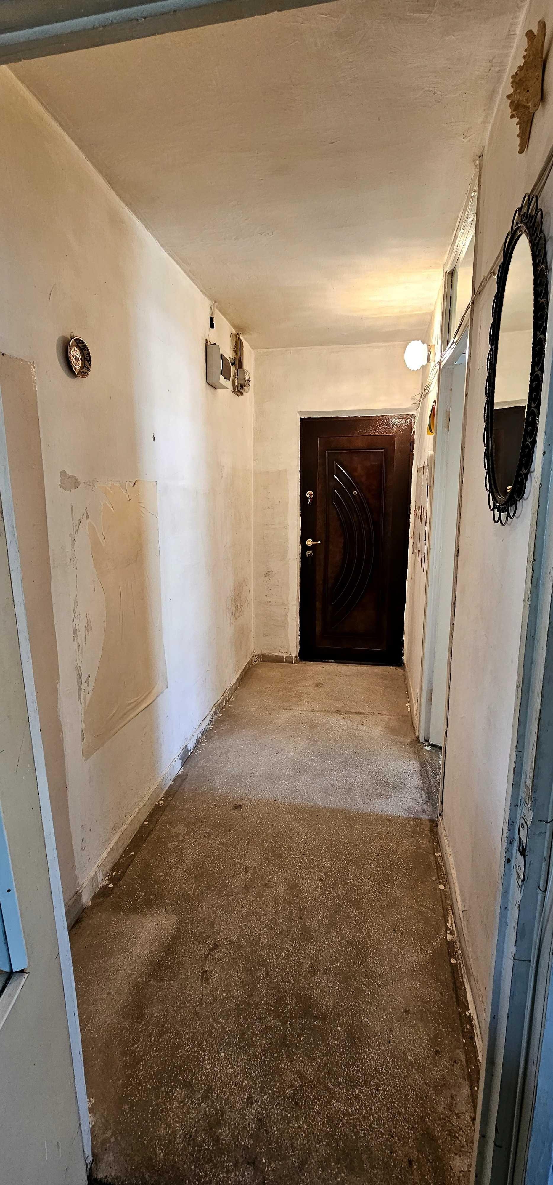 Vanzare apartament 2 camere Ploiesti, cartier 9 mai - imagine 1