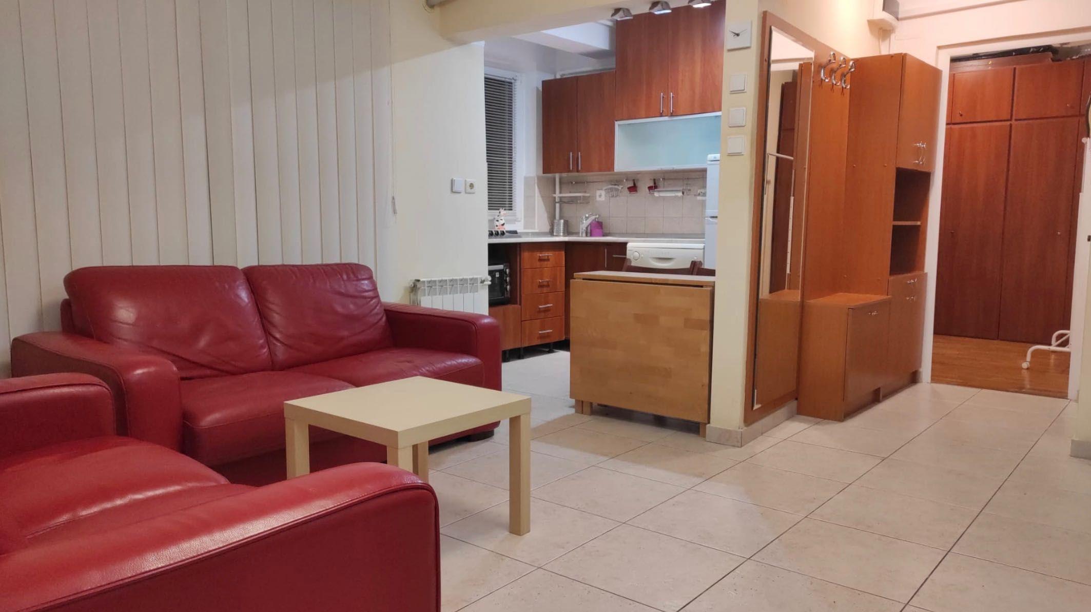 3 Cam Calea Victoriei 142