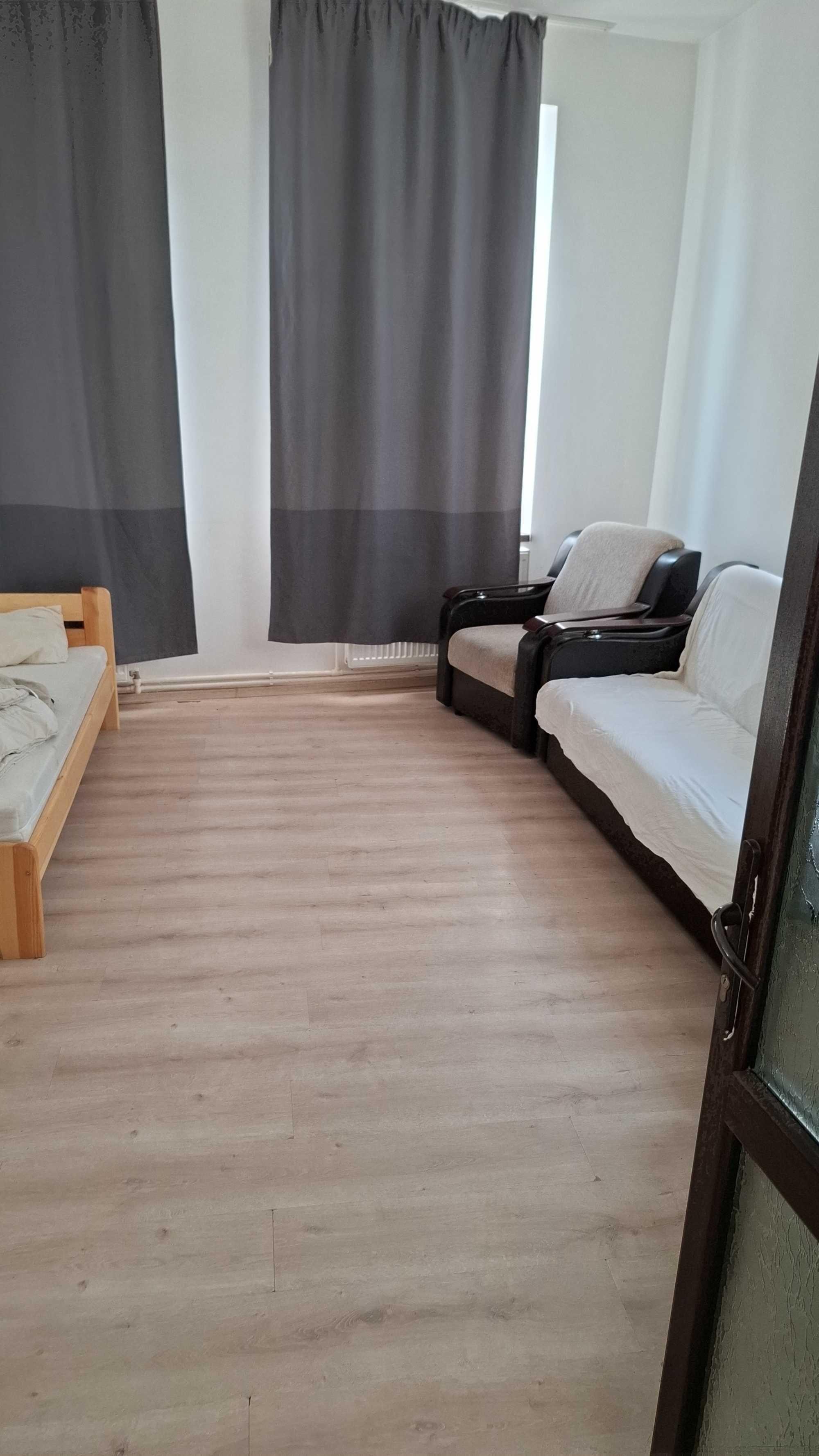 Inchiriez 2 apartamente la casa! - imagine 1