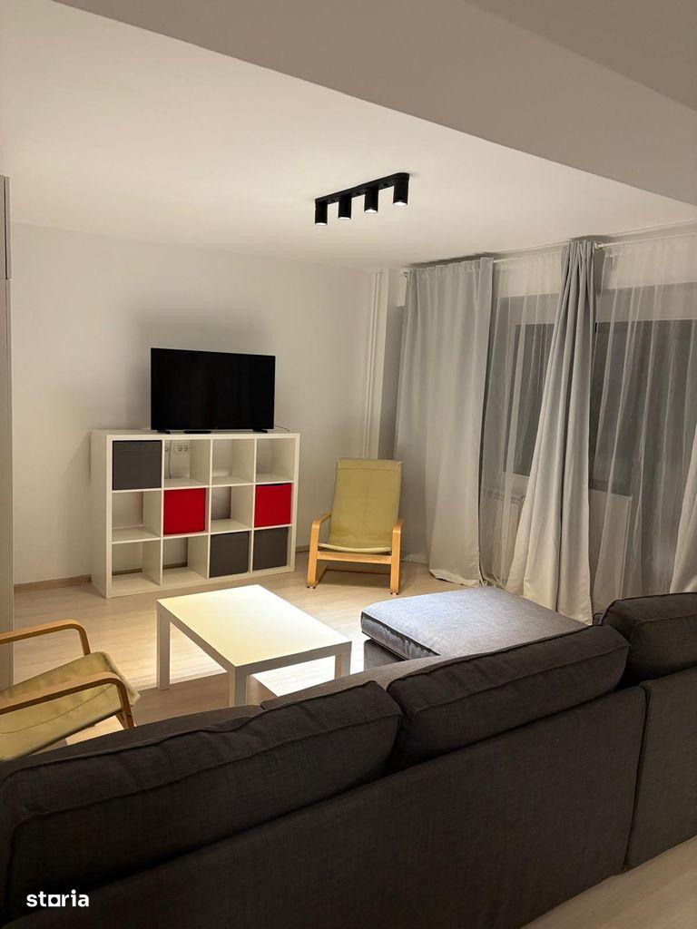 Apartament 3 camere - Tineretului / langa metrou si parc / bloc 1992