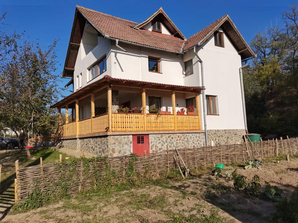 Vila 5 camere Campulung