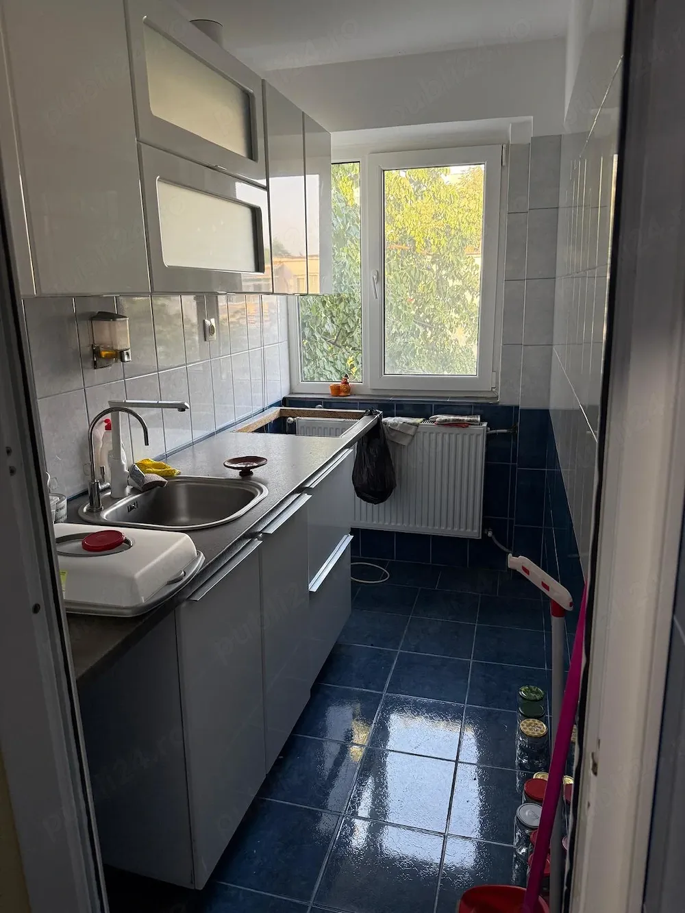 Vand apartament 2 camere MALU ROSU PLOIESTI