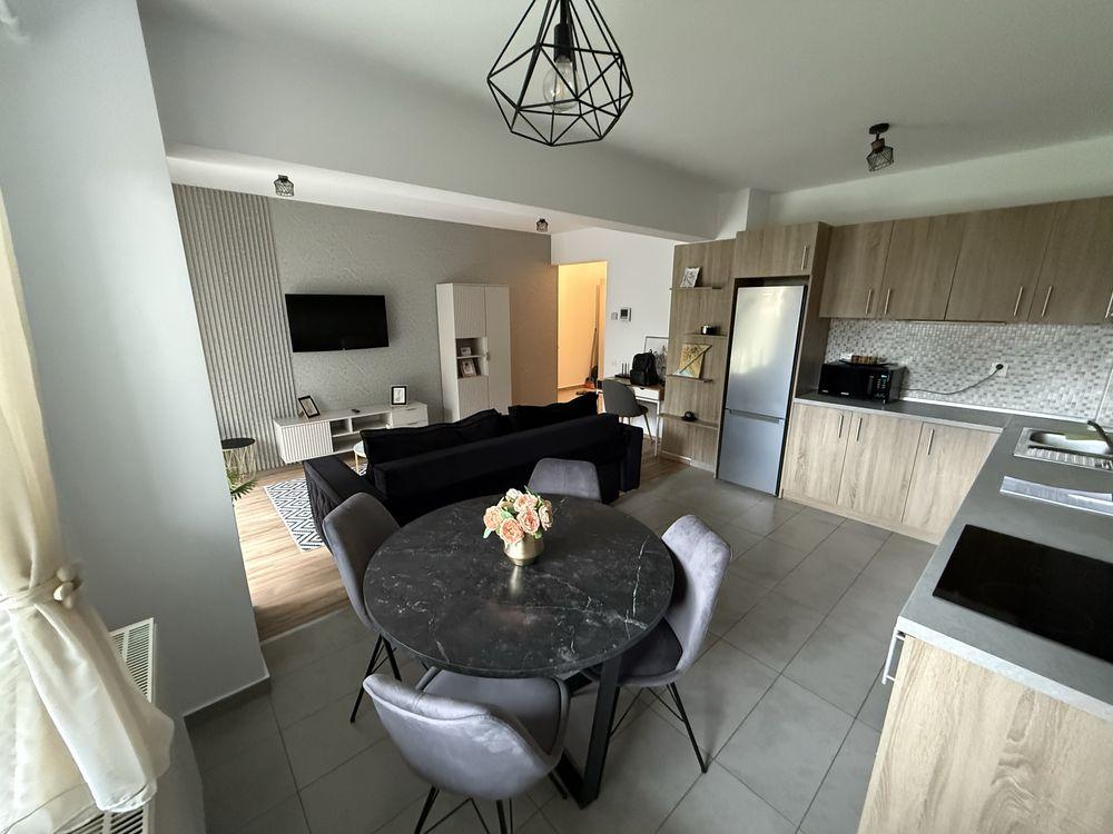 Inchiriez apartament cu grădină proprie – Sophia residence