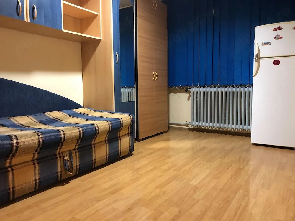 Vand garsoniera Drumul Taberei la metrou