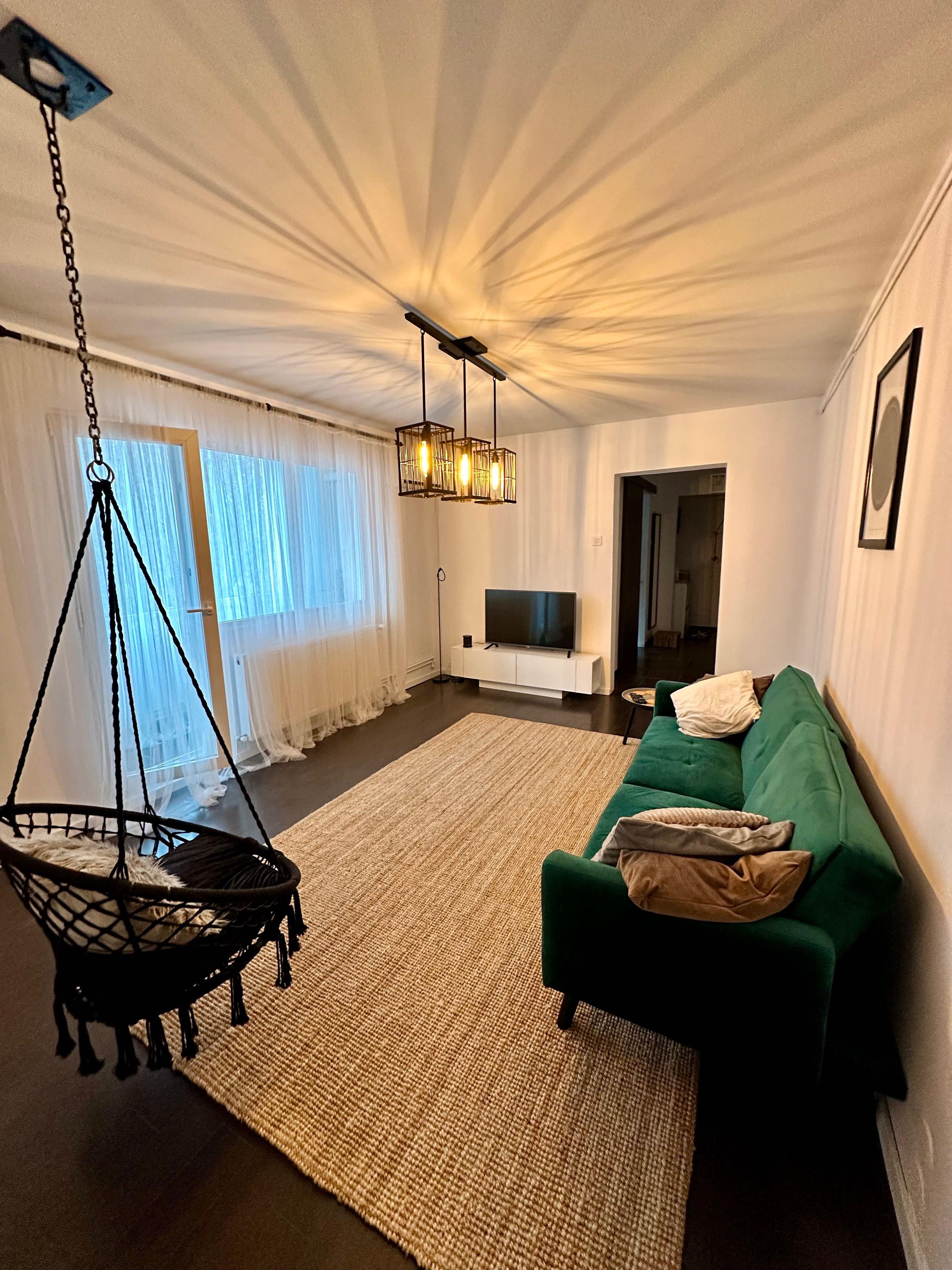 Inchiriez Apartament 3 camere - Bucuresti, Gorjului