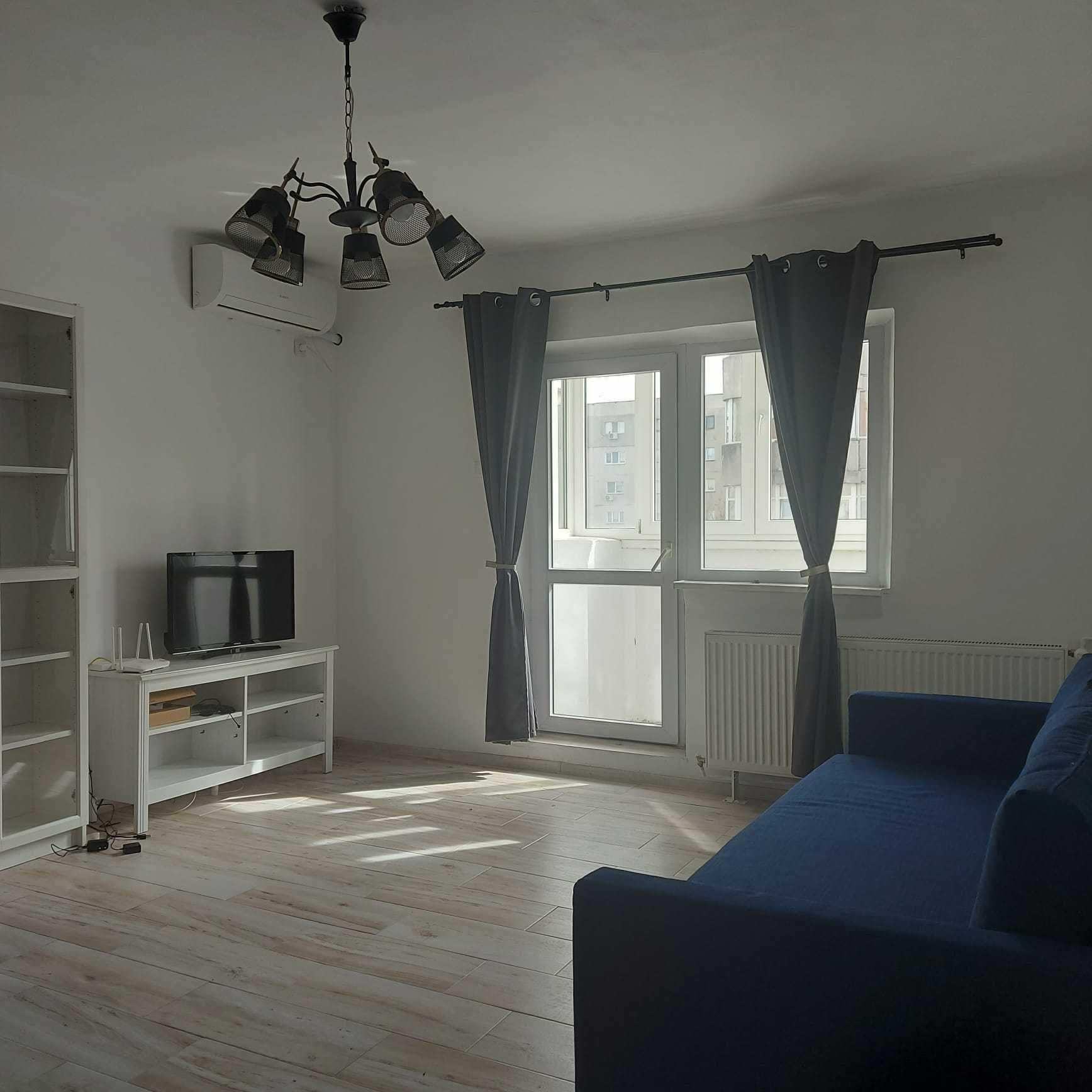 Proprietar, vand apartament 2 camere, zona 13 Septembrie