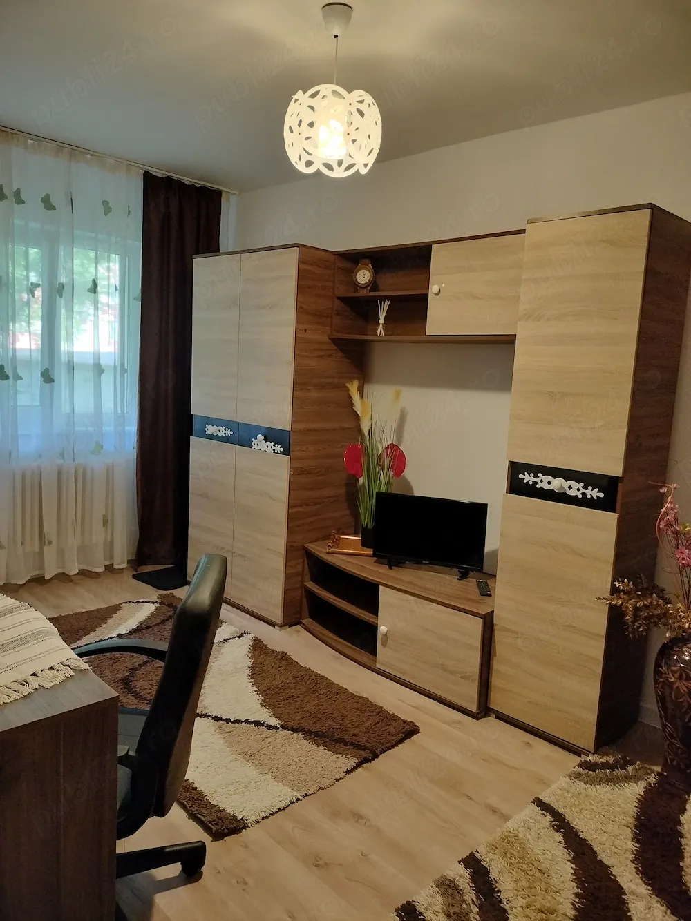 Garsoniera de închiriat