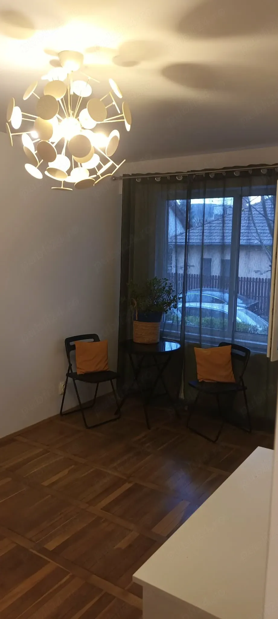Apartament cu 1 camera - imagine 1